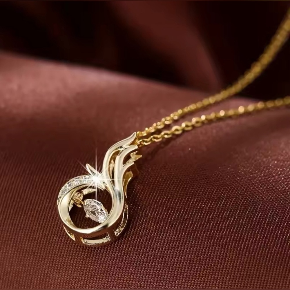 18K Gold Phoenix Heart Diamond In Motion Pendant Necklace